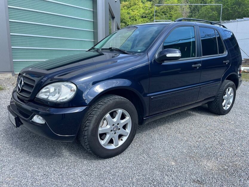 Mercedes-Benz ML 270 227.000 km 9.990 € Mönsheim 71297