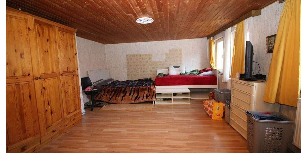Doppelhaushälfte Mühlacker Mühlhausen - 7 Zimmer, 180 m&sup2;, 245.000&euro; | Angebot:25740380