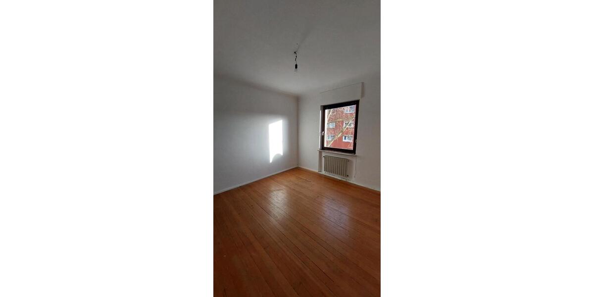 Etagenwohnung Pforzheim Weststadt - 2 Zimmer, 58 m&sup2;, 150.000&euro; | Angebot:24863814
