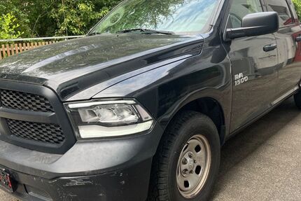 Dodge RAM 43.000 km 24.990 &euro; Mönsheim 71297