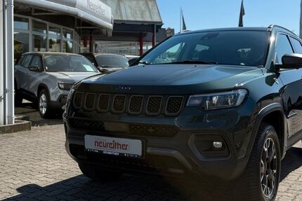 Jeep Compass 80.800 km 21.990 &euro; Karlsruhe 76185