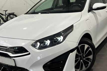 Kia ceed Sportswagon 63.000 km 17.995 &euro; Bretten 75015