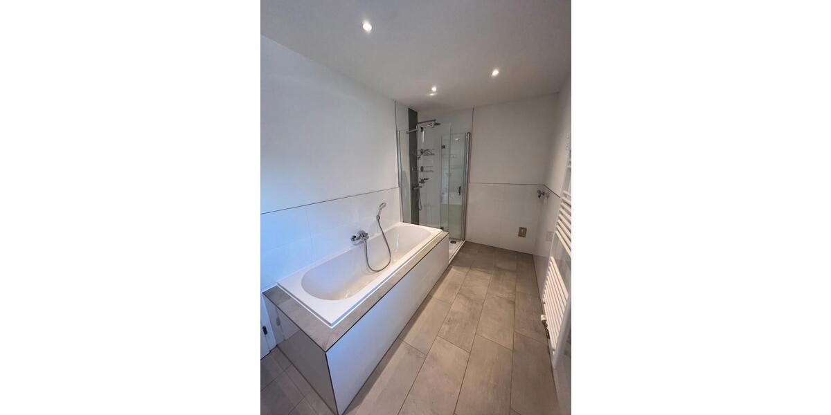 Einfamilienhaus Pforzheim Weststadt - 4 Zimmer, 153 m&sup2;, 420.000&euro; | Angebot:26941690