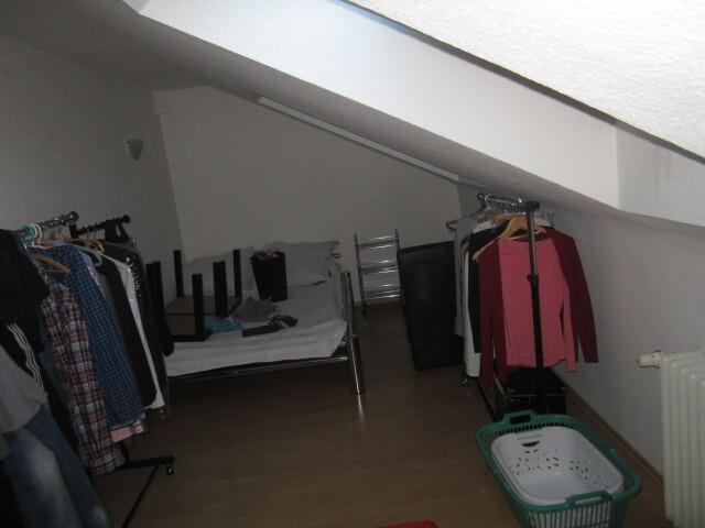 Dachgeschoßwohnung Bretten - 3 Zimmer, 90 m&sup2;, 990&euro; | Angebot:26346885