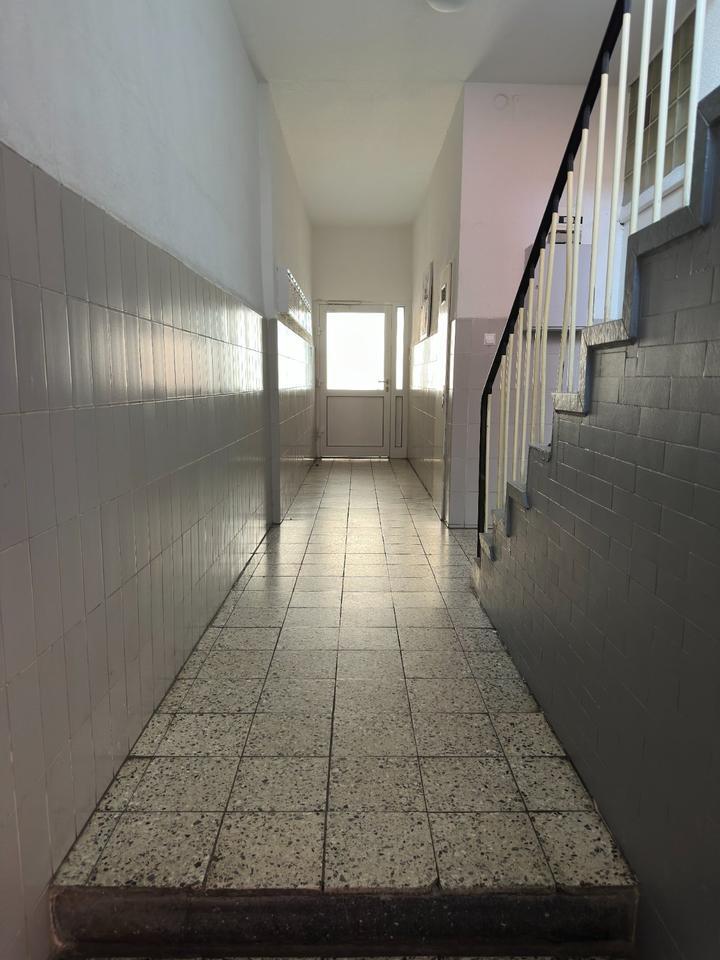 Vermietung Büro- Lagerfläche in Wohngebäude