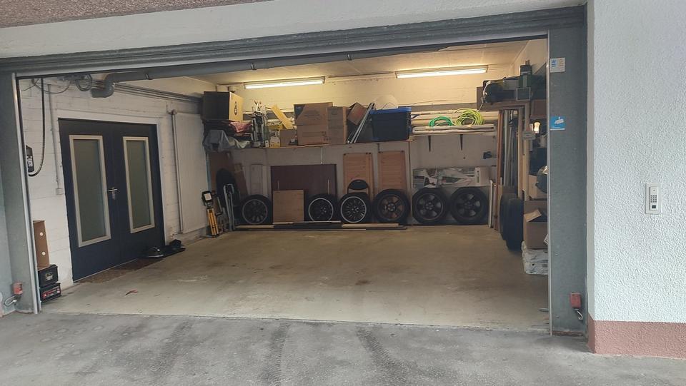 Große, top sanierte Wohnung in bevorzugter Lage von Pforzheim 3.5 zimmer