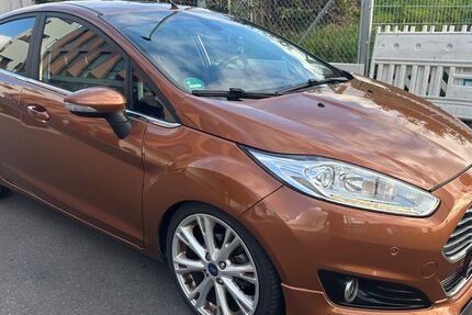 Ford Fiesta 87.000 km 6.999 € Ditzingen 71254