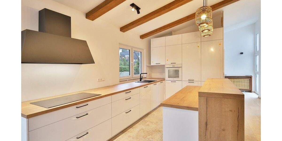 Doppelhaushälfte Leonberg - 5 Zimmer, 175 m&sup2;, 2.740&euro; | Angebot:25358261