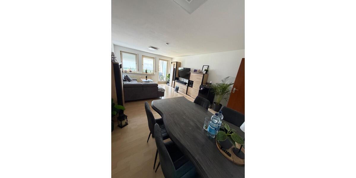 Etagenwohnung Vaihingen an der Enz - 3.5 Zimmer, 77 m&sup2;, 281.050&euro; | Angebot:27118386