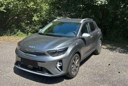 Kia Stonic 7.500 km 23.400 &euro; Gaggenau 76571