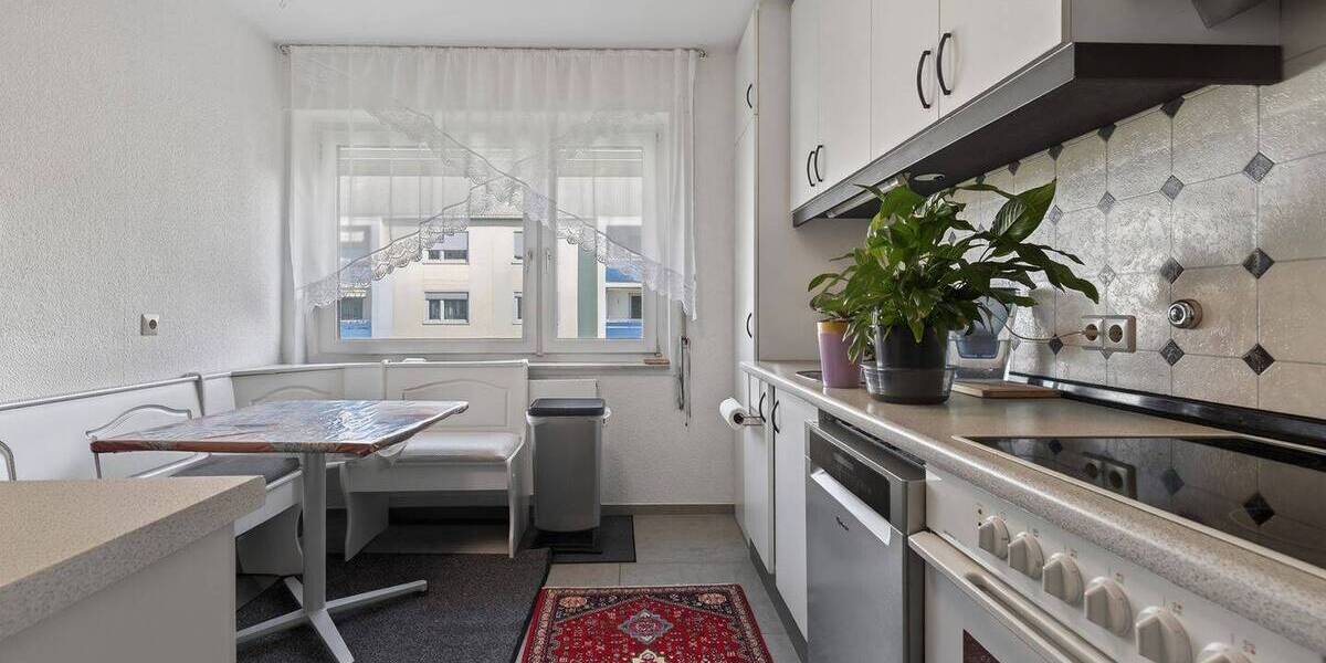 Etagenwohnung Ettlingen - 3 Zimmer, 72 m&sup2;, 280.000&euro; | Angebot:26723245