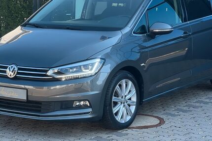 VW Touran 135.659 km 16.999 &euro; Pfinztal 76327