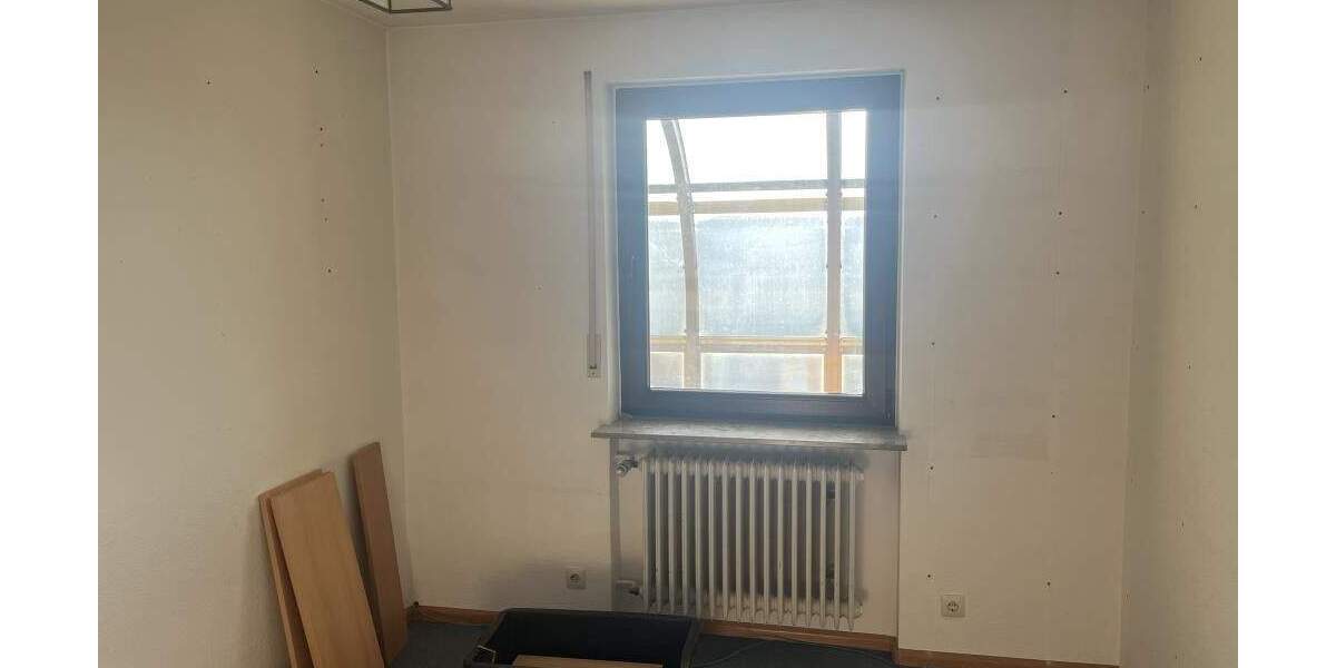 Reihenendhaus Leonberg Gebersheim - 4 Zimmer, 141 m&sup2;, 420.000&euro; | Angebot:25399144