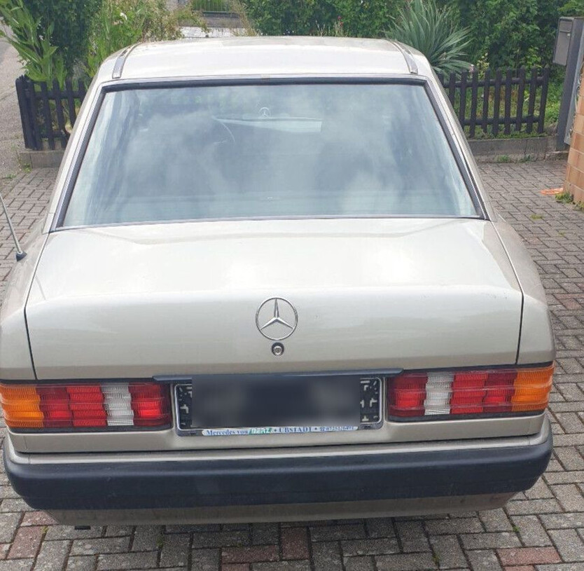 190 E
