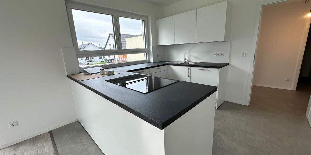 Einfamilienhaus Gaggenau - 5 Zimmer, 141 m&sup2;, 2.200&euro; | Angebot:25797712