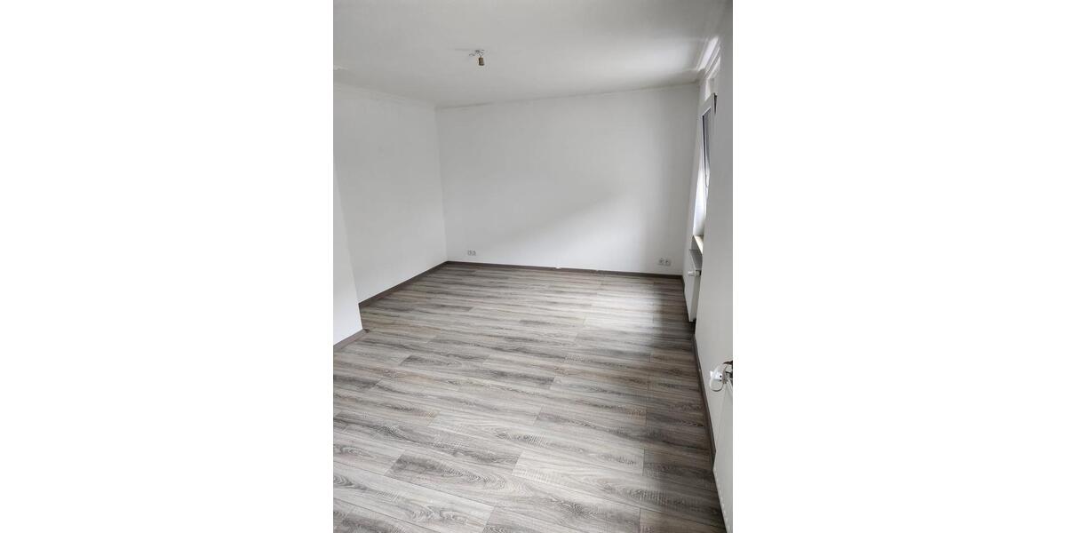 Etagenwohnung Pforzheim Nordstadt - 2 Zimmer, 65 m&sup2;, 875&euro; | Angebot:26444720