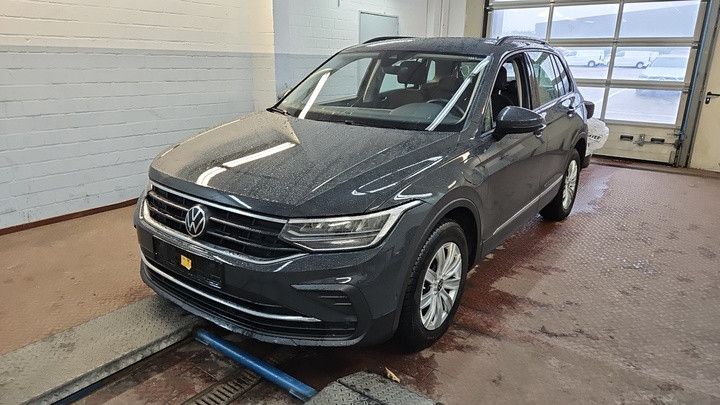 VW Tiguan 121.776 km 21.400 &euro; Bretten 75015