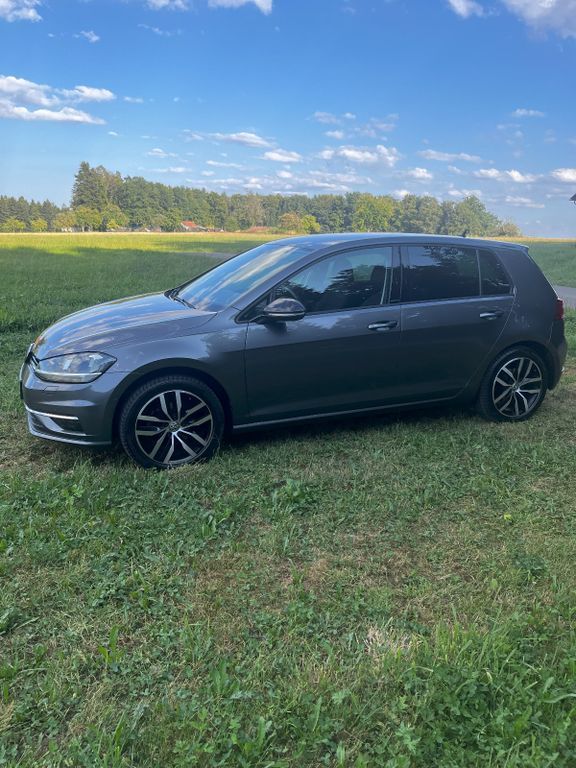VW Golf 84.500 km 15.250 € Neuweiler 75389