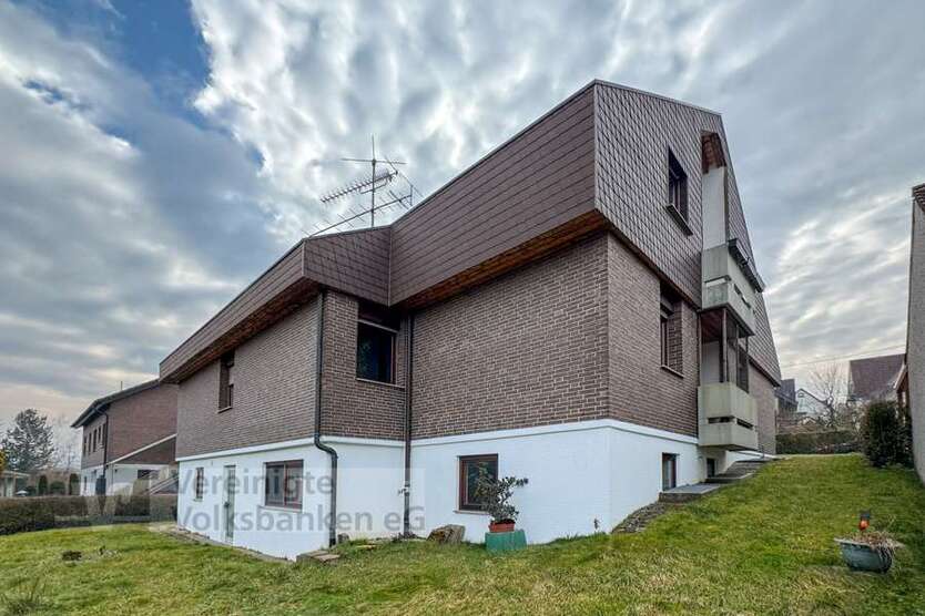 Haus zum Kaufen in Magstadt 870.000 € 234 m²