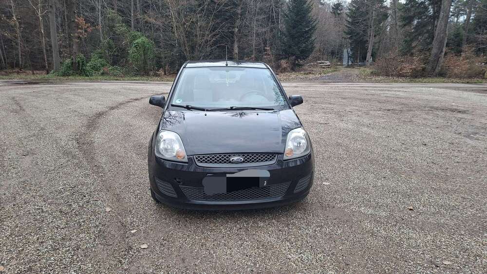 Ford Fiesta 257.000 km 1.590 &euro; Pforzheim 75181