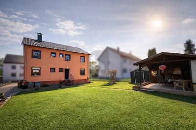 STILVOLL MIT SCHÖNEM GARTENBEREICH - Zweifamilienhaus Pforzheim Eutingen | Angebot:26286635