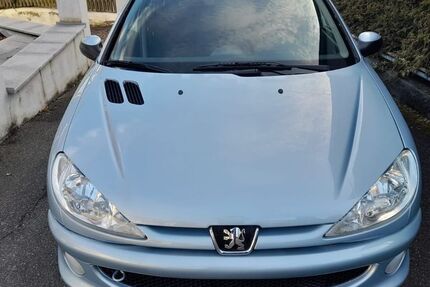 Peugeot 206 150.000 km 1.450 &euro; Pforzheim 75181