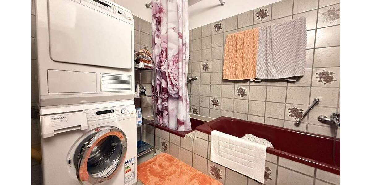 Etagenwohnung Oberderdingen - 3 Zimmer, 85 m&sup2;, 219.000&euro; | Angebot:25706297