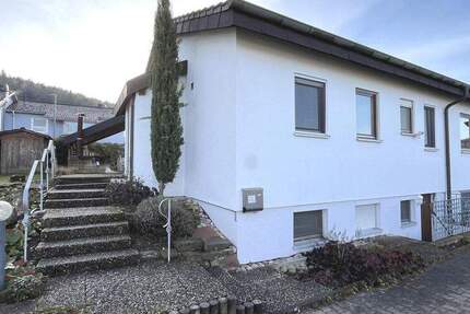 Freistehender Bungalow in Massivbauweise 3 zimmer