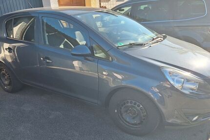 Opel Corsa 144.570 km 3.300 € Oberriexingen 71739
