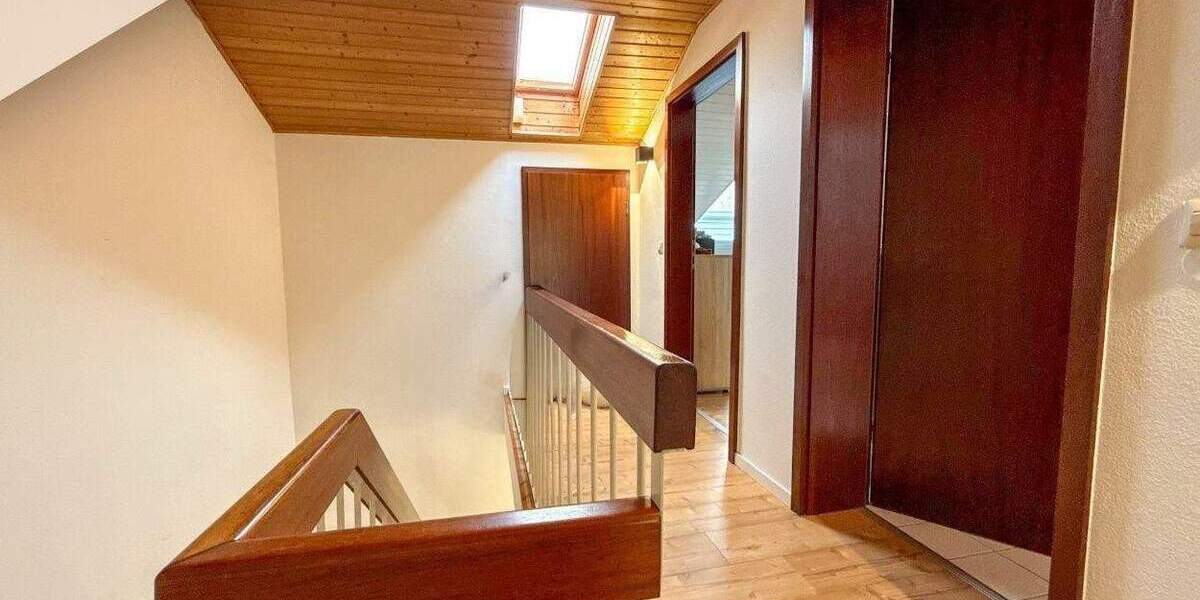 Reihenmittelhaus Karlsruhe Durlach - 4 Zimmer, 167 m&sup2;, 650.000&euro; | Angebot:25727865