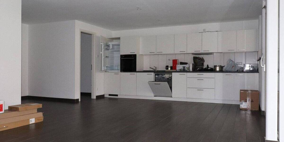 Etagenwohnung Sindelfingen Mitte - 3 Zimmer, 89 m&sup2;, 1.410&euro; | Angebot:26919272