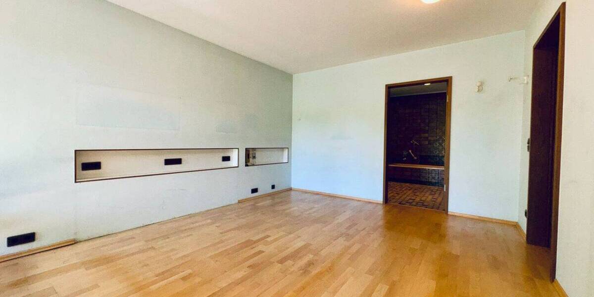 Einfamilienhaus Pforzheim Brötzingen - 8 Zimmer, 346 m&sup2;, 775.000&euro; | Angebot:26875233