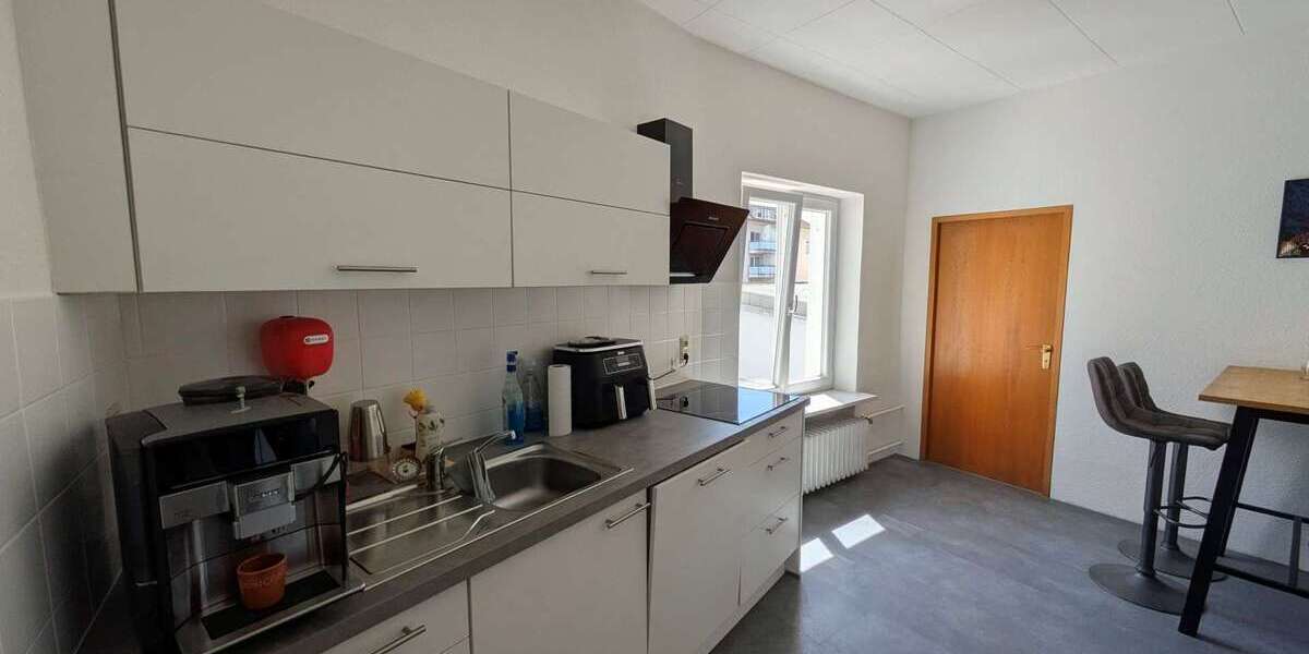 Etagenwohnung Karlsruhe Südstadt - 3 Zimmer, 110 m&sup2;, 1.050&euro; | Angebot:26741005
