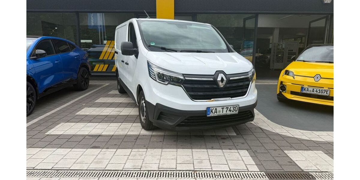 Renault Trafic 15.500 km 25.990 &euro; Ettlingen 76275