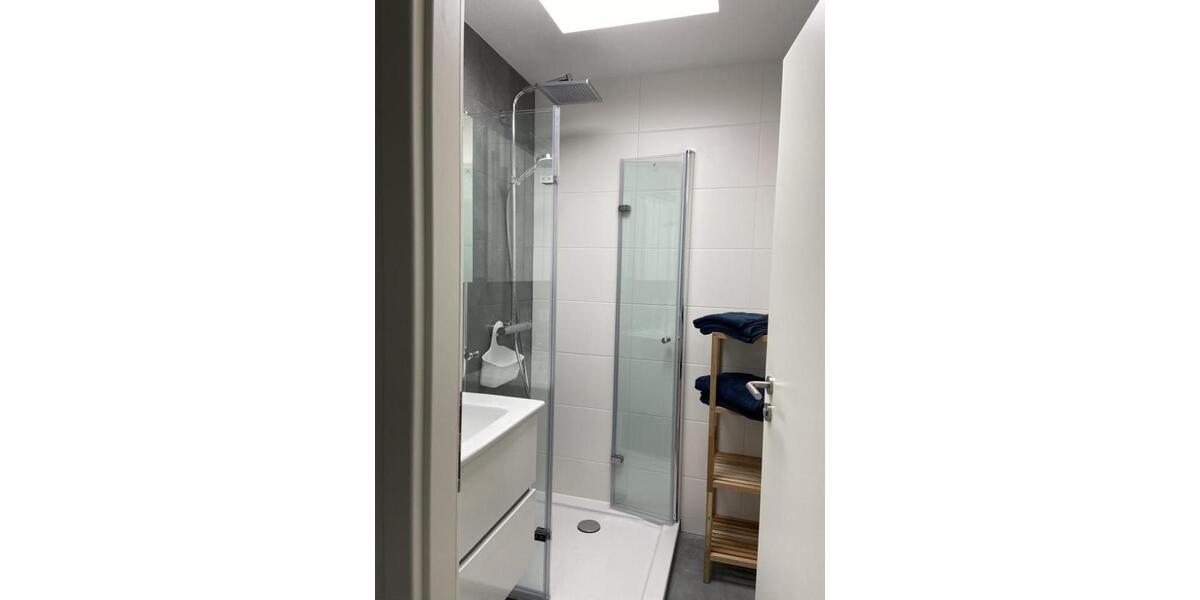 Dachgeschoßwohnung Sindelfingen Sindelfingen (Stadt) - 2 Zimmer, 50 m&sup2;, 1.100&euro; | Angebot:26660012