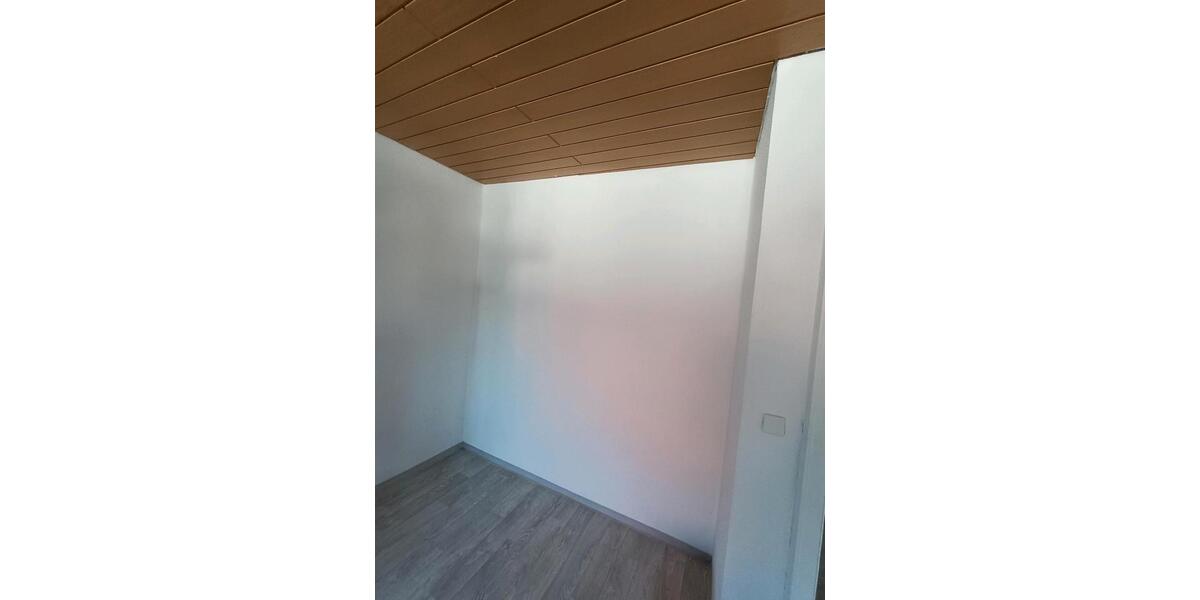 Etagenwohnung Karlsruhe Innenstadt-Ost - 1 Zimmer, 30 m&sup2;, 700&euro; | Angebot:25369094
