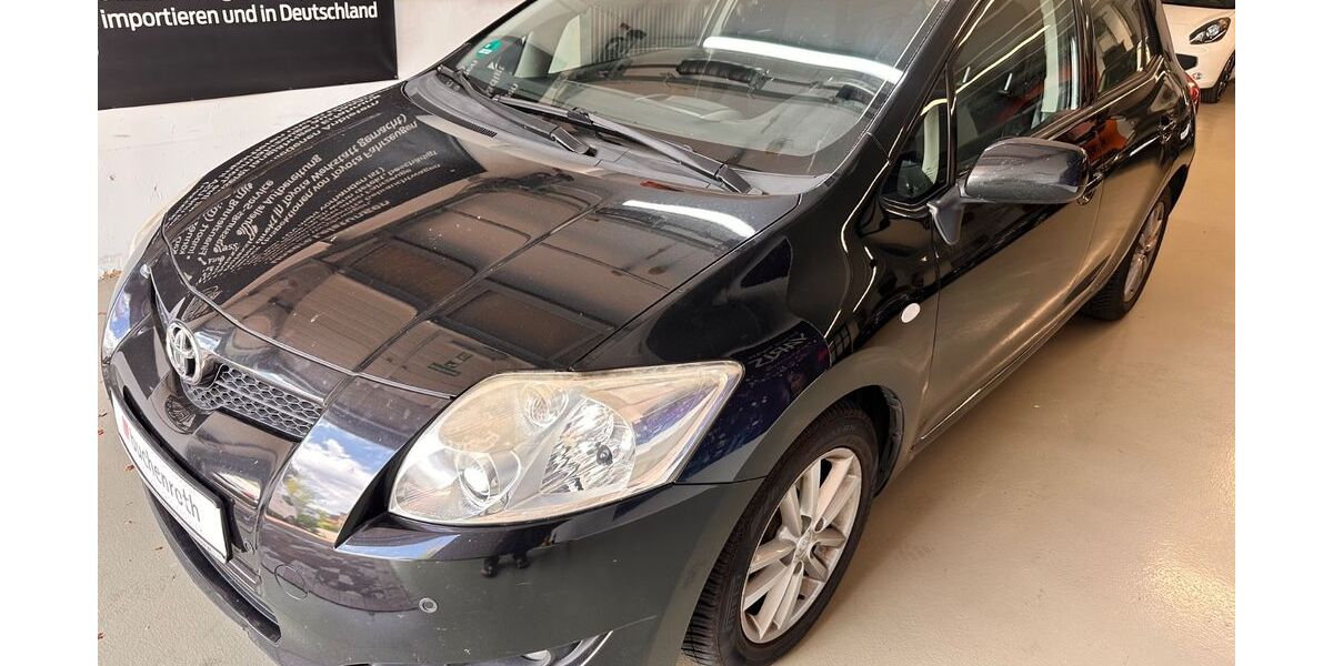Toyota Auris 208.780 km 1.590 &euro; LEONBERG 71229