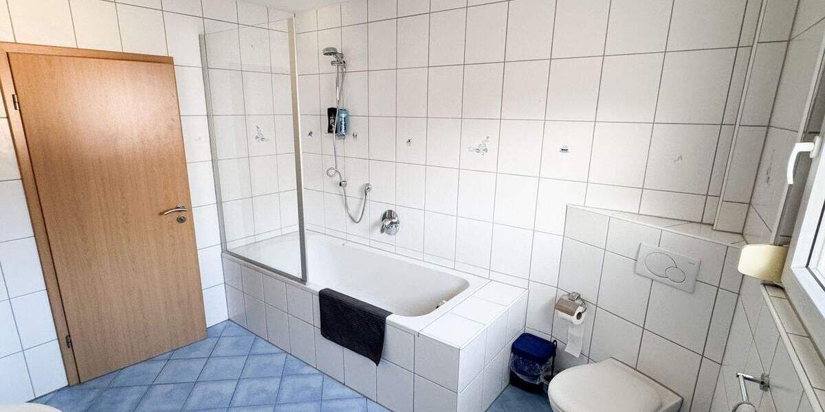 Mehrfamilienhaus, Wohnhaus Ettlingen Ettlingenweier - 585.000&euro; | Angebot:26840727