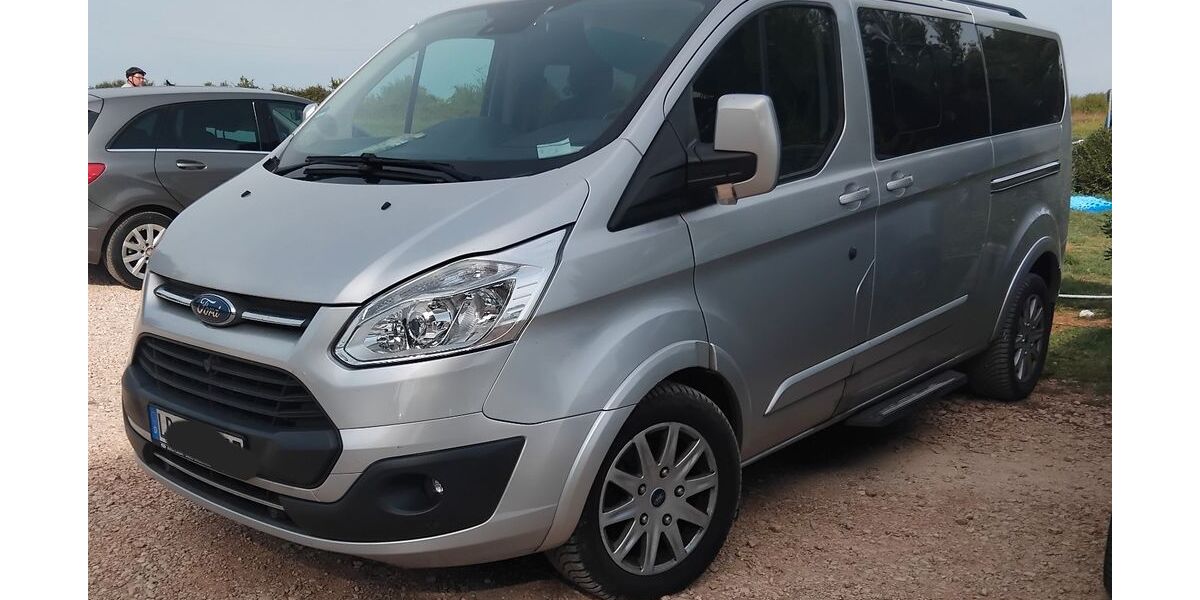 Ford Tourneo Custom 139.000 km 22.999 &euro; Eberdingen 71735