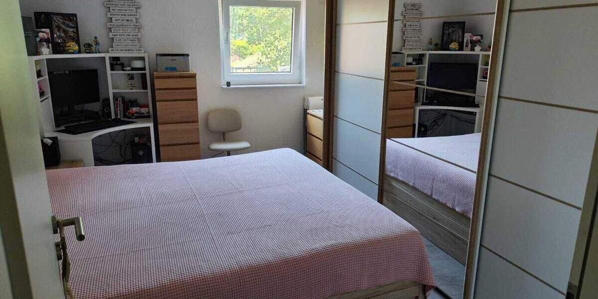 Etagenwohnung Höfen an der Enz - 3 Zimmer, 127 m&sup2;, 329.000&euro; | Angebot:24828914