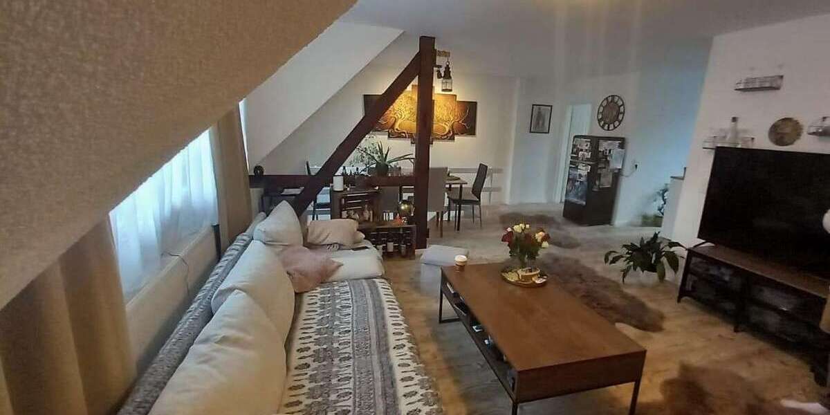 Etagenwohnung Pforzheim Büchenbronn - 2.5 Zimmer, 70 m&sup2;, 780&euro; | Angebot:26274500
