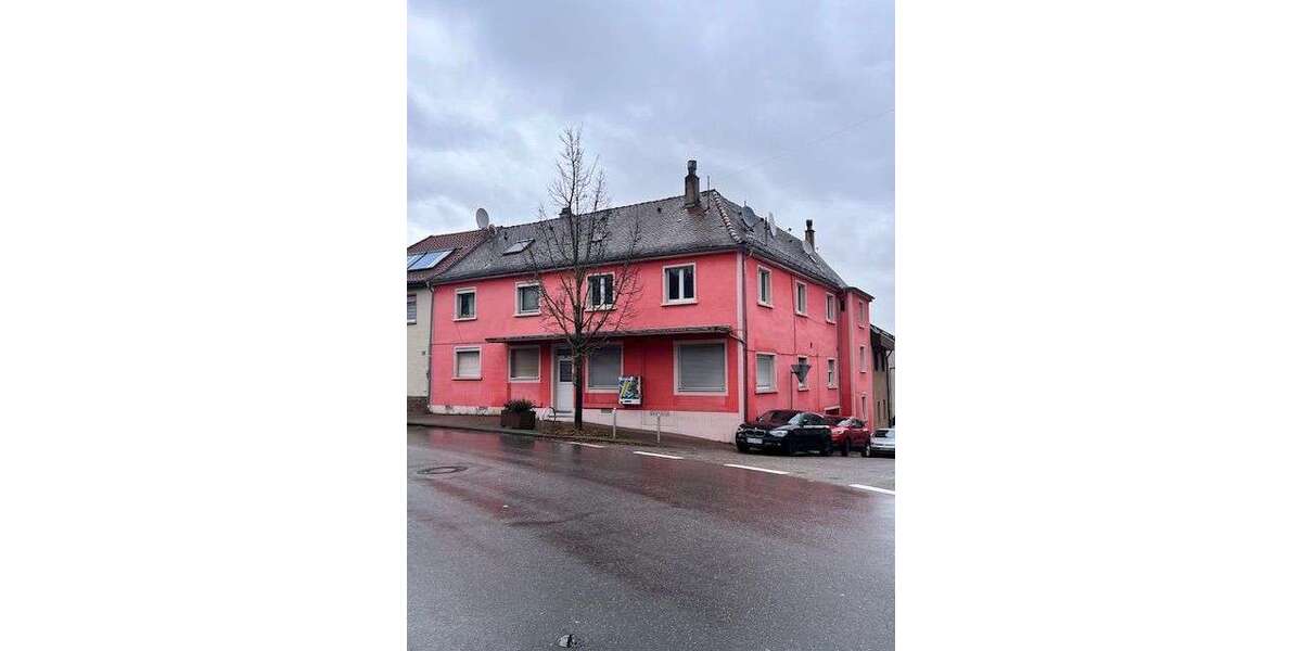 Haus zum Kaufen in Pfinztal-Berghausen 449.000 € 400 m² 18 zimmer