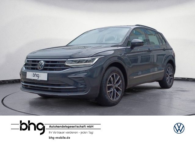 VW Tiguan 50.300 km 24.780 &euro; Ettlingen 76275