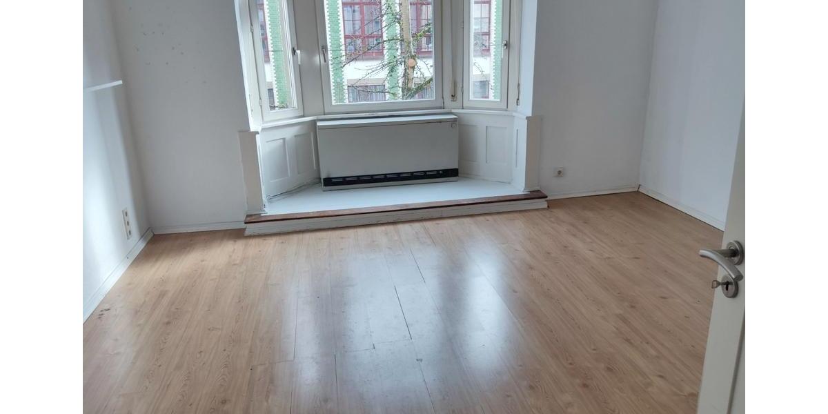 Mehrfamilienhaus, Wohnhaus Pforzheim Dillweißenstein - 15 Zimmer, 360 m&sup2;, 1.000.000&euro; | Angebot:25985287