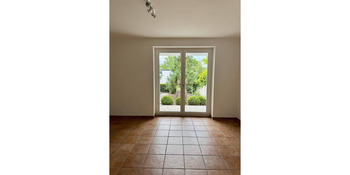Einfamilienhaus Calw-Heumaden Heumaden - 4 Zimmer, 247 m&sup2;, 1.200.000&euro; | Angebot:26805712
