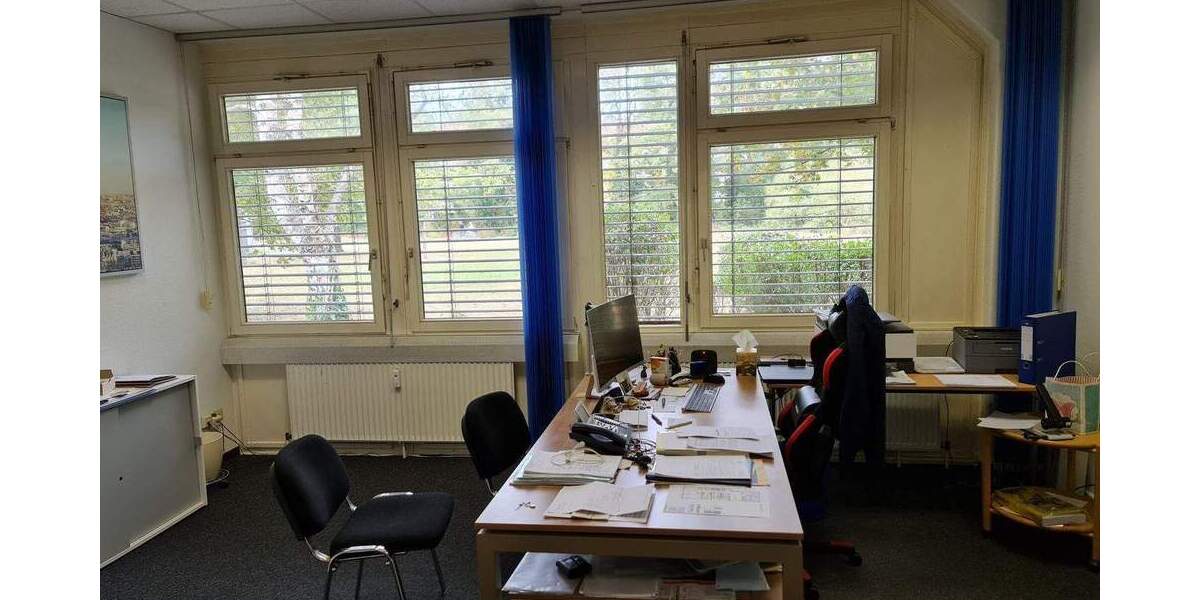 Gewerbeobjekt Karlsruhe Waldstadt - 5 Zimmer, 140 m&sup2;, 349.000&euro; | Angebot:25696808