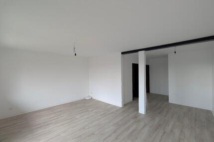 Wohnung Sindelfingen Darmsheim - 2.5 Zimmer, 66 m&sup2;, 980&euro; | Angebot:25537856