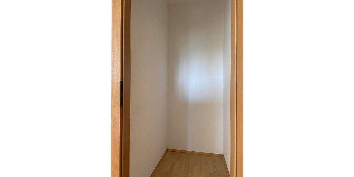 Etagenwohnung Weingarten - 2 Zimmer, 60 m&sup2;, 158.000&euro; | Angebot:26753212