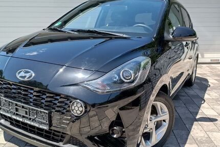 Hyundai i10 13.973 km 13.497 &euro; Birkenfeld 75217