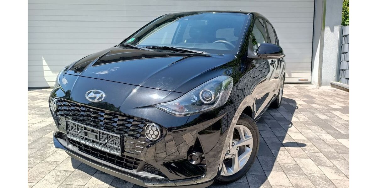 Hyundai i10 13.973 km 13.497 &euro; Birkenfeld 75217